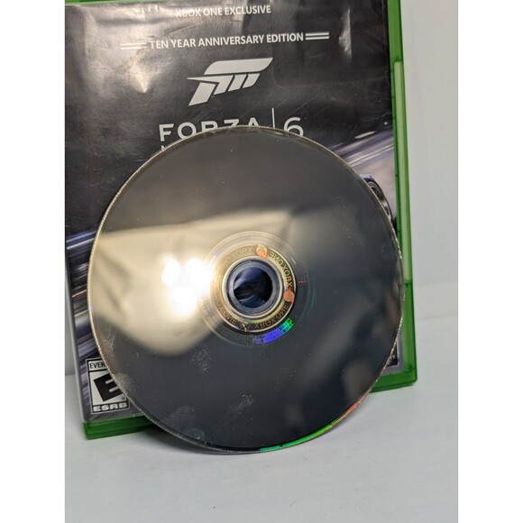Forza 6 Xbox One Exclusive Disc  Motorsport 10 Year Anniversary Edition Video - Picture 4 of 7